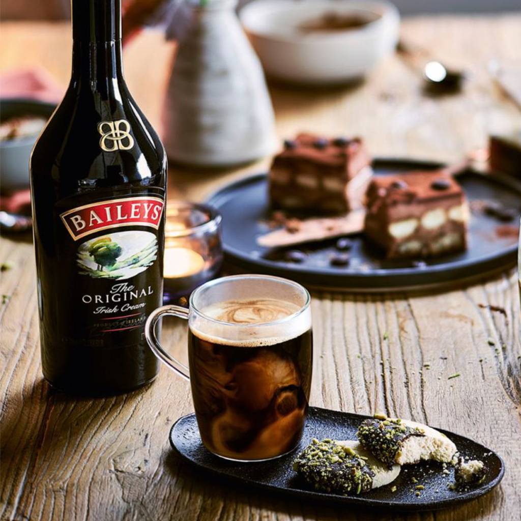Baileys Irish Cream 70 cl - Görsel 2